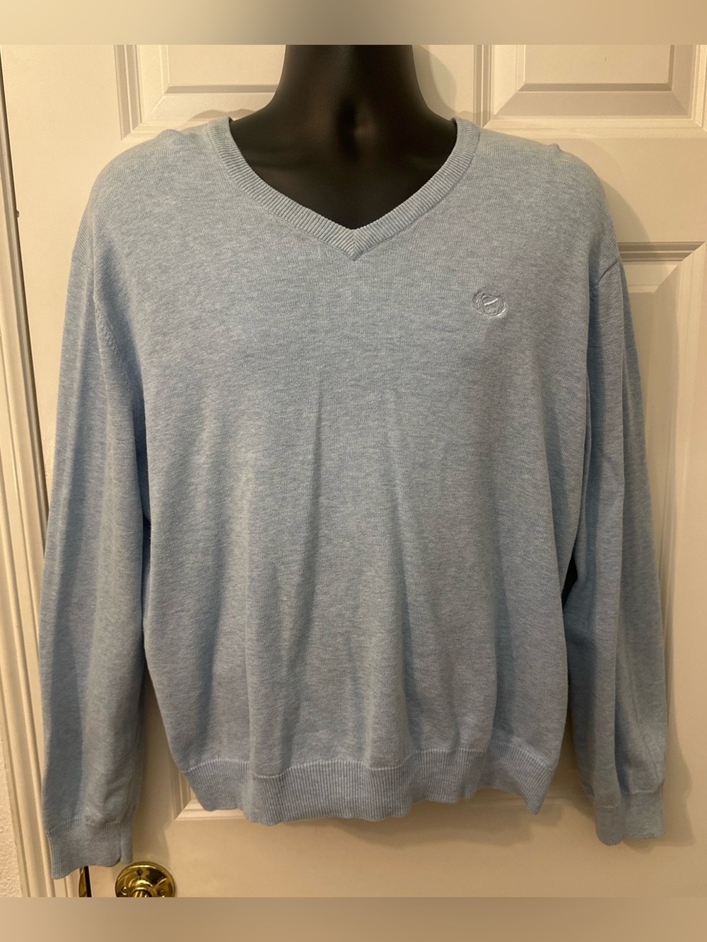 Club room Men’s Light Blue V-Neck Men's Sweater